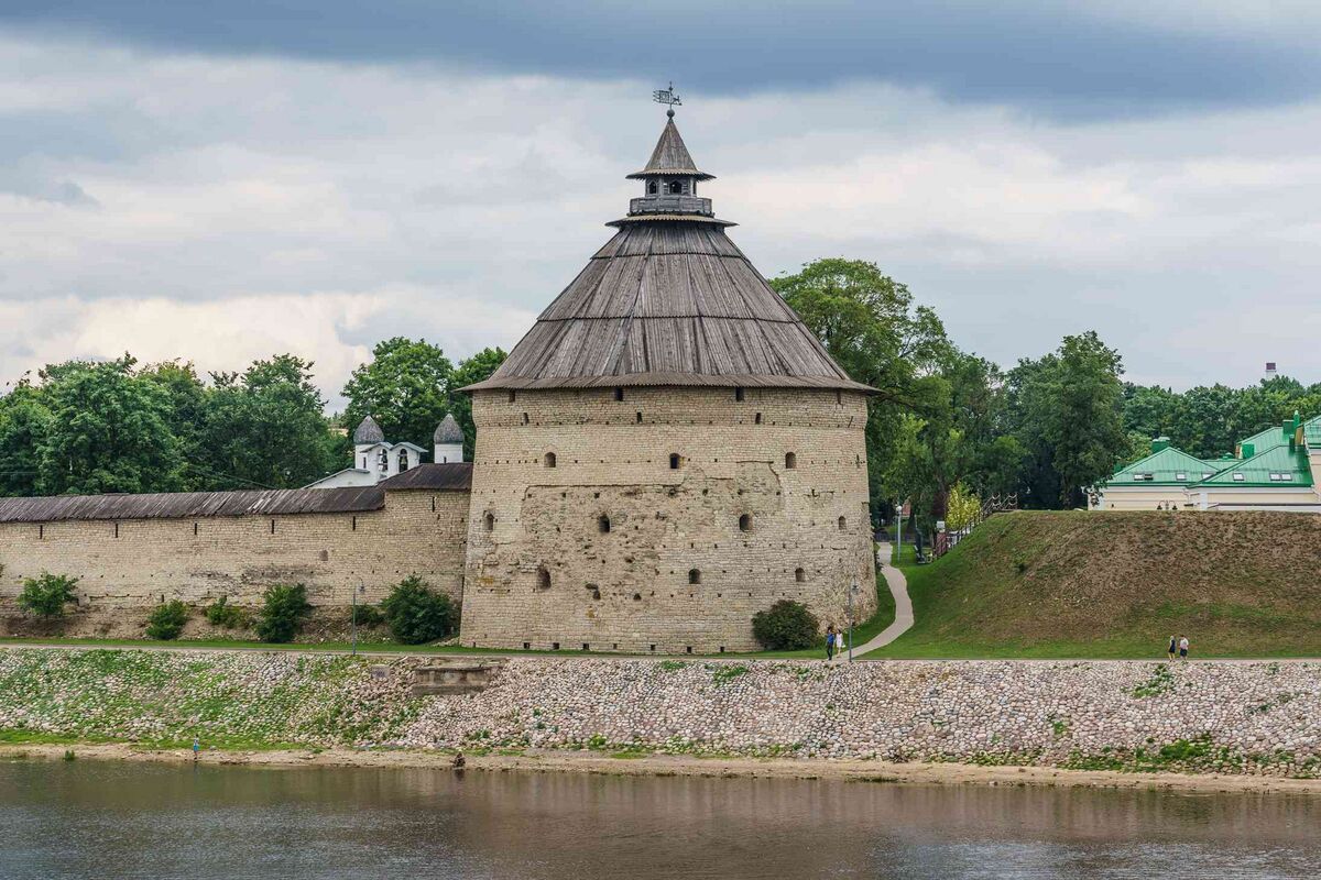 Покровская башня (Псков) — Энциклопедия Руниверсалис